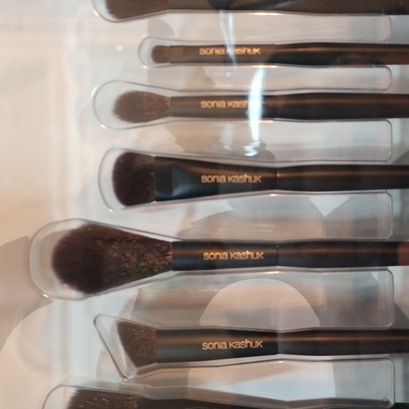 sonia kashuk 10pc Profesional Brush Set - Picture 5 of 7